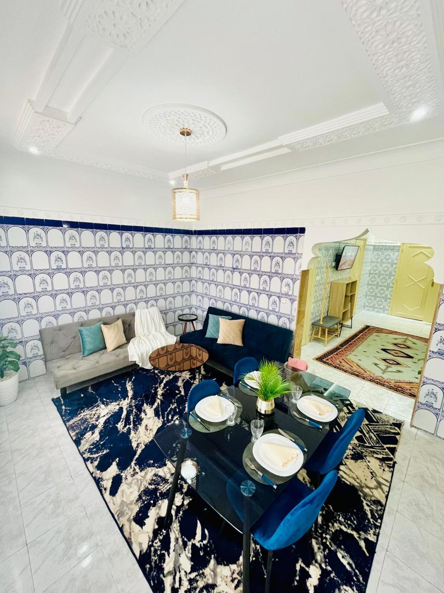 Joli Patio: Rooftop Retreat with Parking Marrakesh Exterior photo