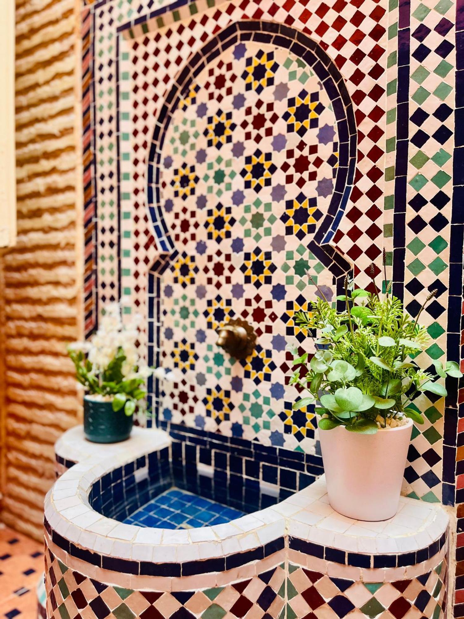 Joli Patio: Rooftop Retreat with Parking Marrakesh Exterior photo